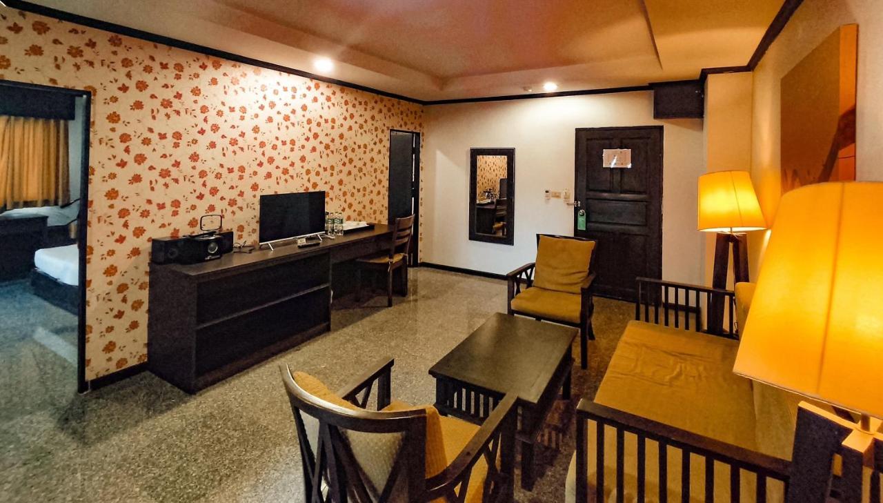 Royal Panerai Hotel Chiangmai Чіангмай Екстер'єр фото