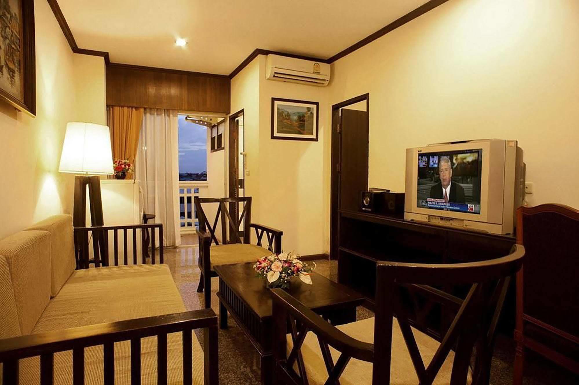 Royal Panerai Hotel Chiangmai Чіангмай Екстер'єр фото